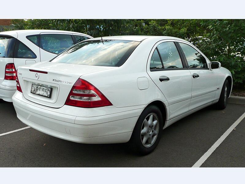 W203 C-CLASS