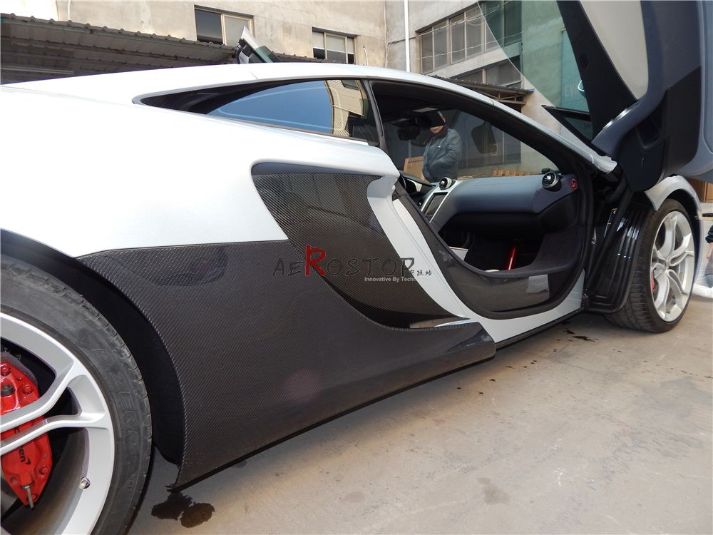 MP4-12C 650S OE STYLE SIDE SKIRTS