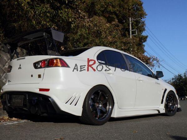 EVOLUTION X EVO 10 VARIS ULTIMATE VER.2 SIDE SKIRTS WITH AIR SHROUD