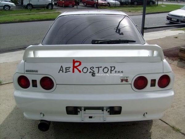 R32 NISMO TRUNK SPOILER