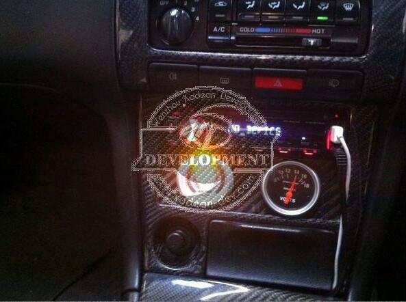 R34 RHD RADIO SURROUND