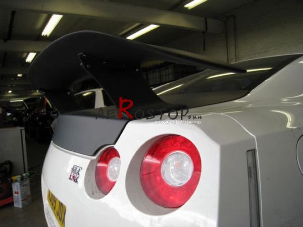 R35 GTR OE STYLE TRUNK