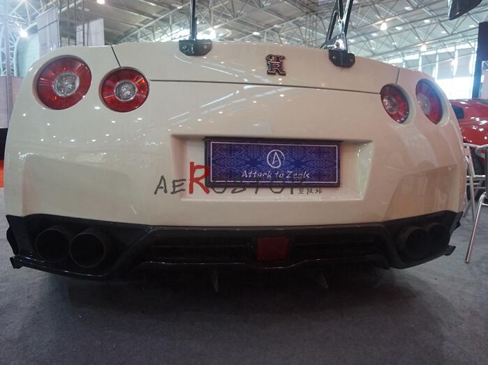 R35 GTR VARIS 13 VER REAR DIFFUSER