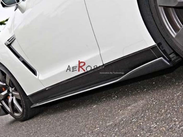 R35 GTR VARIS STYLE SIDE SKIRT UNDERBOARD