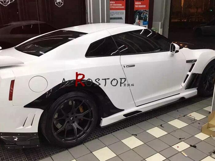 R35 GTR VARIS 14 VER SIDE SKIRTS