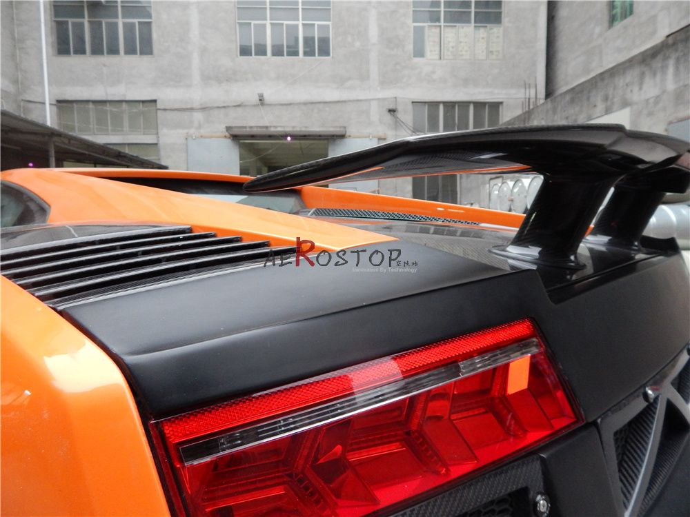 2004-2008 GALLARDO CONVERSION REAR LAMP GARNISH PANEL