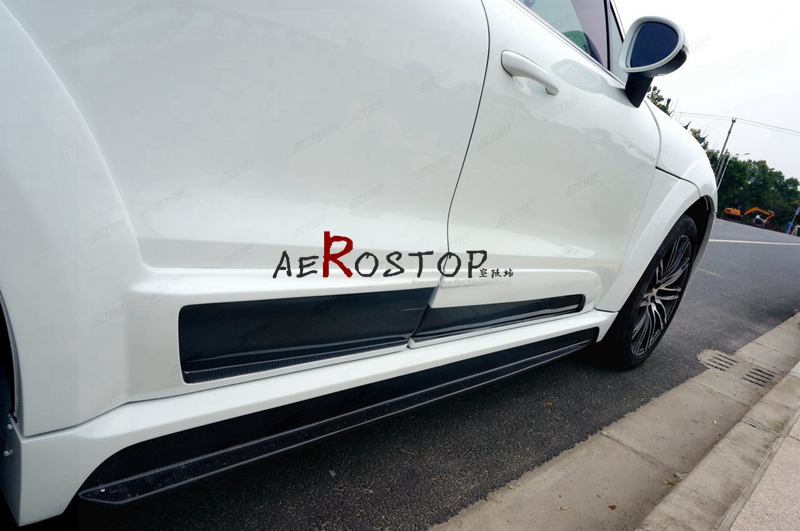 14- MACAN GSC STYLE SIDE SKIRTS